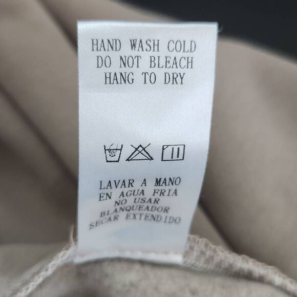 Doe and Rae Tan Oversized Pullover NWT Size Small Tan Oversized Sweatshirt - Picture 10 of 11